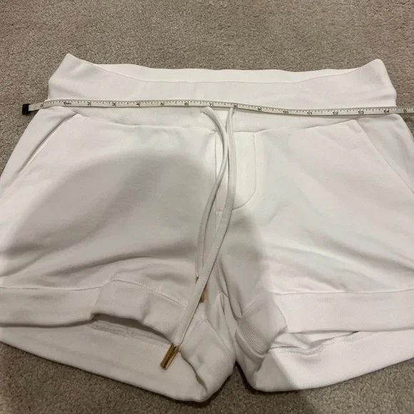 DSQUARED2 White Drawstring Shorts - Picture 4 of 15